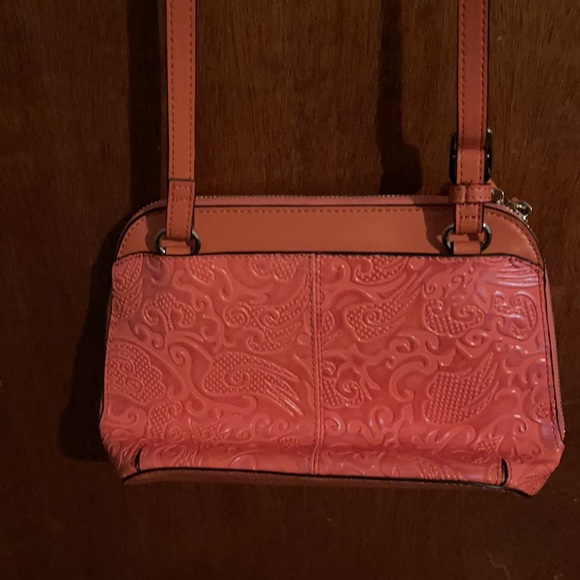 Pink Purse - Picture 3 of 4
